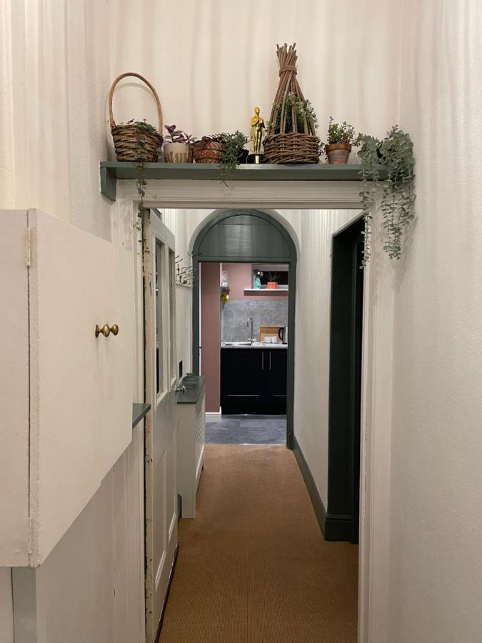 Luxury Flat In Totnes Apartment Bagian luar foto