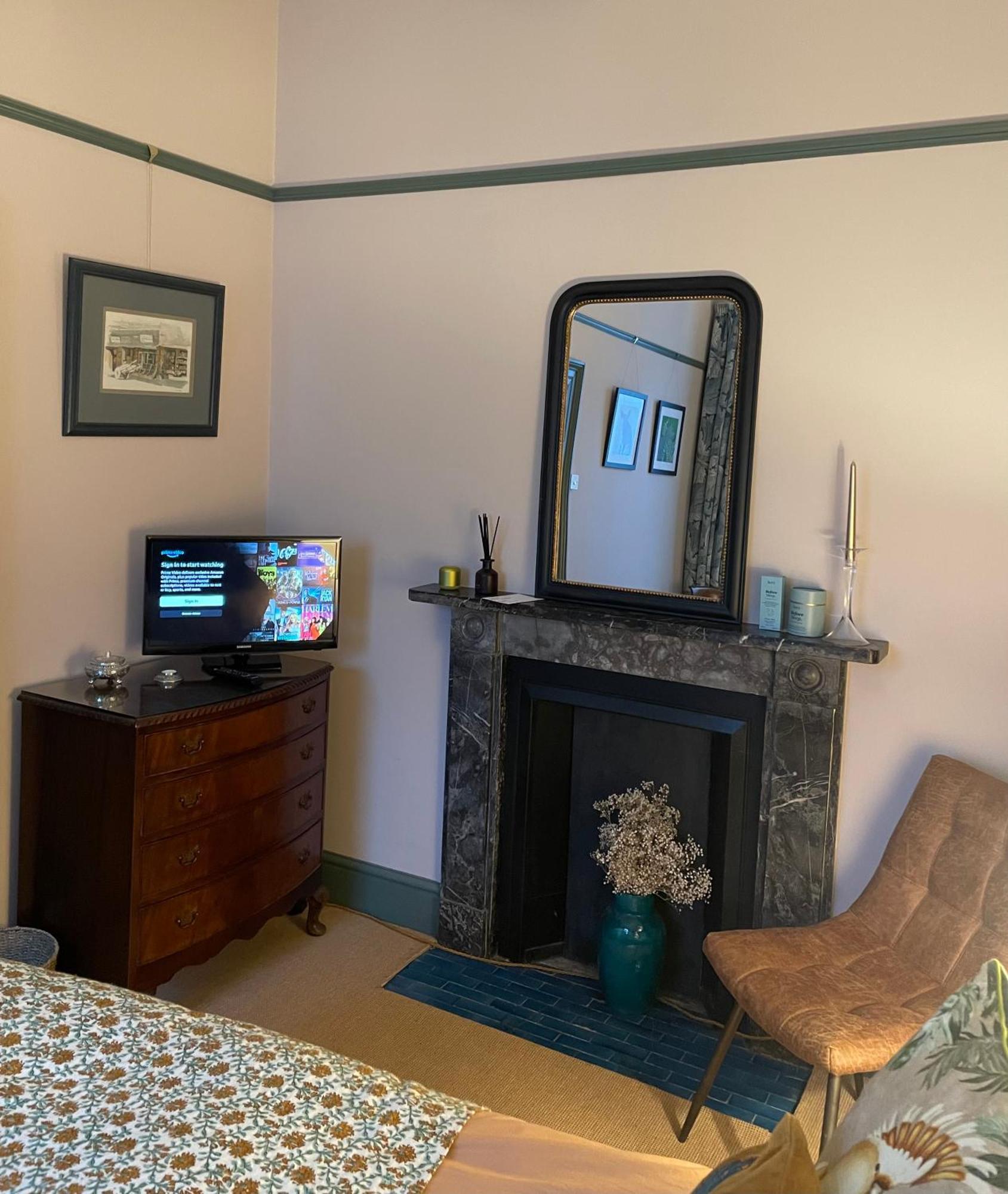 Luxury Flat In Totnes Apartment Bagian luar foto
